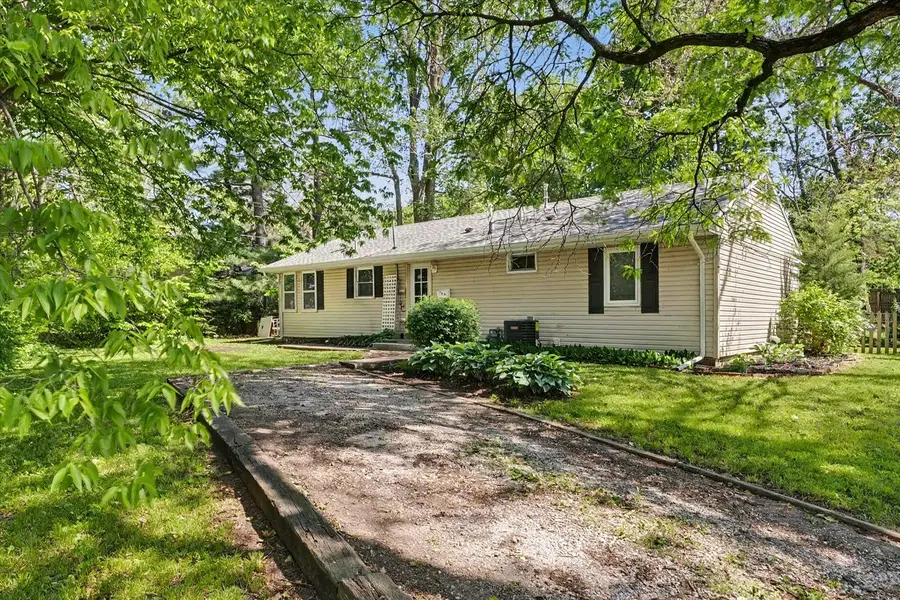 7 Shuman Circle, Urbana, IL 61801 - #2