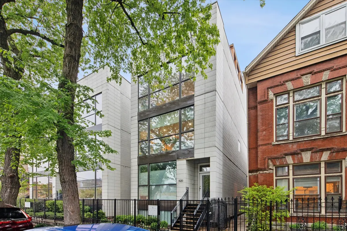 820 N Wood Street #3, Chicago, IL 60622 - #1