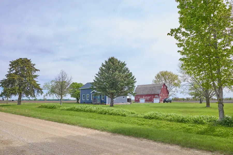 324 Wixon Pit Road, Earlville, IL 60518 - #2