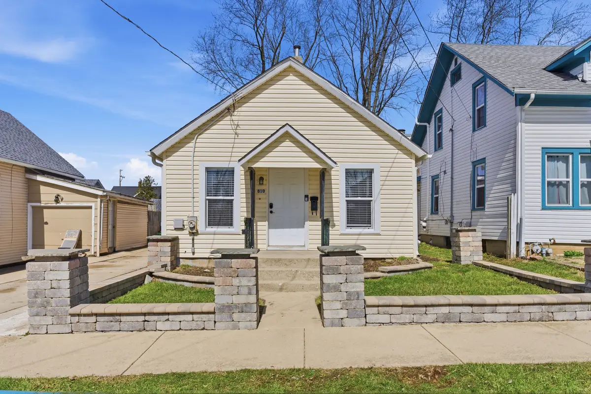 810 Superior Street, Aurora, IL 60505 - #1