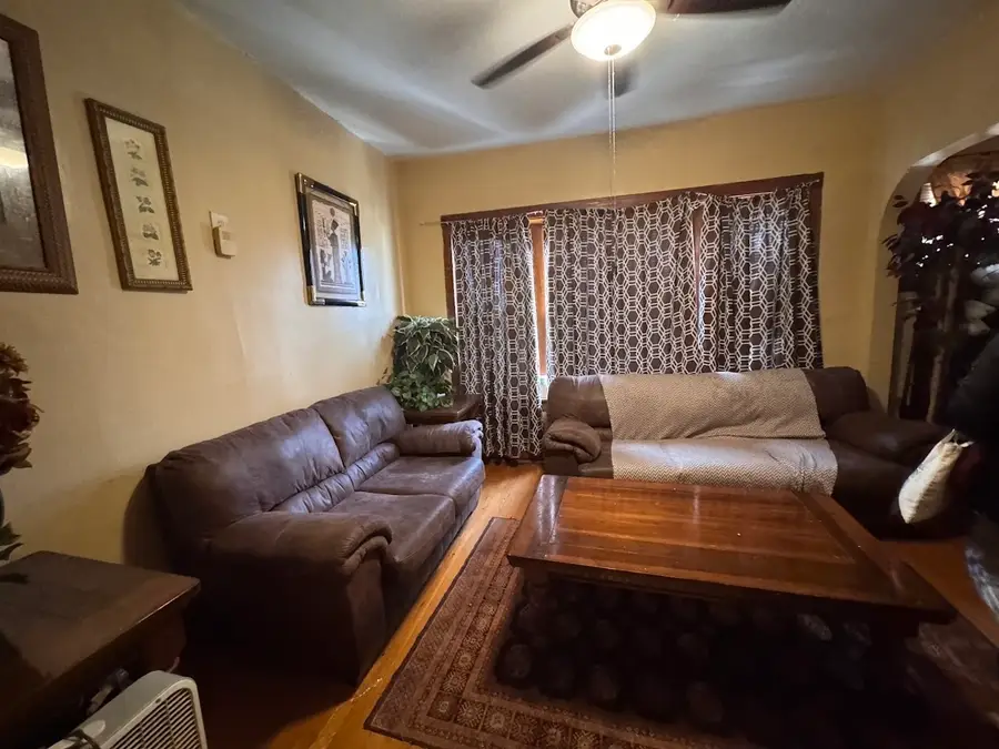 1041 N Central Park Avenue, Chicago, IL 60651 - #2