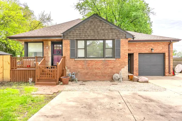 17W445 Butterfield Road, Oakbrook Terrace, IL 60181