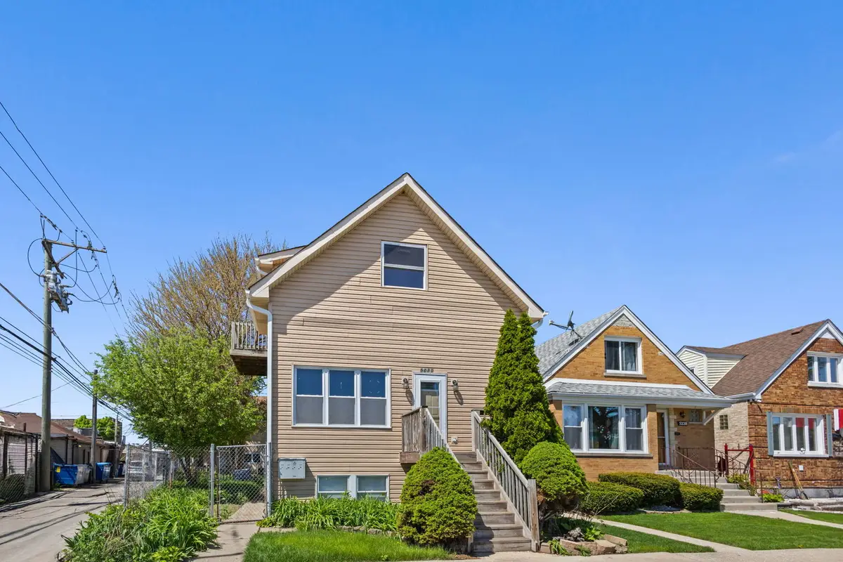 5230 S Lockwood Avenue, Chicago, IL 60638 - #1