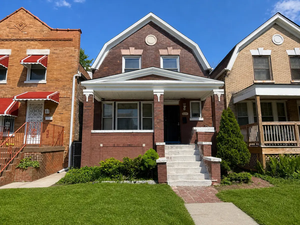 6641 S University Avenue, Chicago, IL 60637 - #1