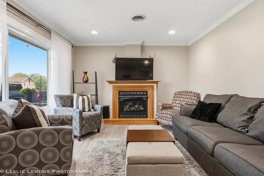 364 N Cedar Avenue, Wood Dale, IL 60191 - #3