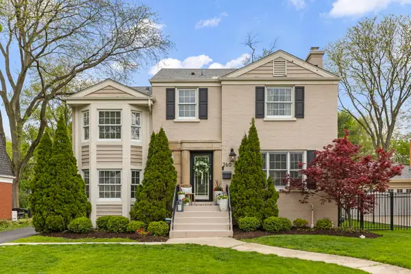 260 Chesterfield Avenue, Glen Ellyn, IL 60137