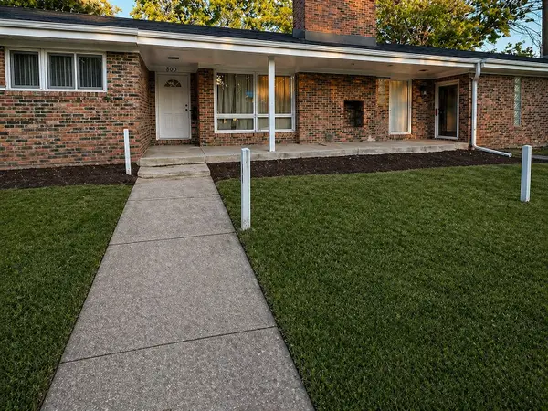 800 Elm Street, Flossmoor, IL 60422