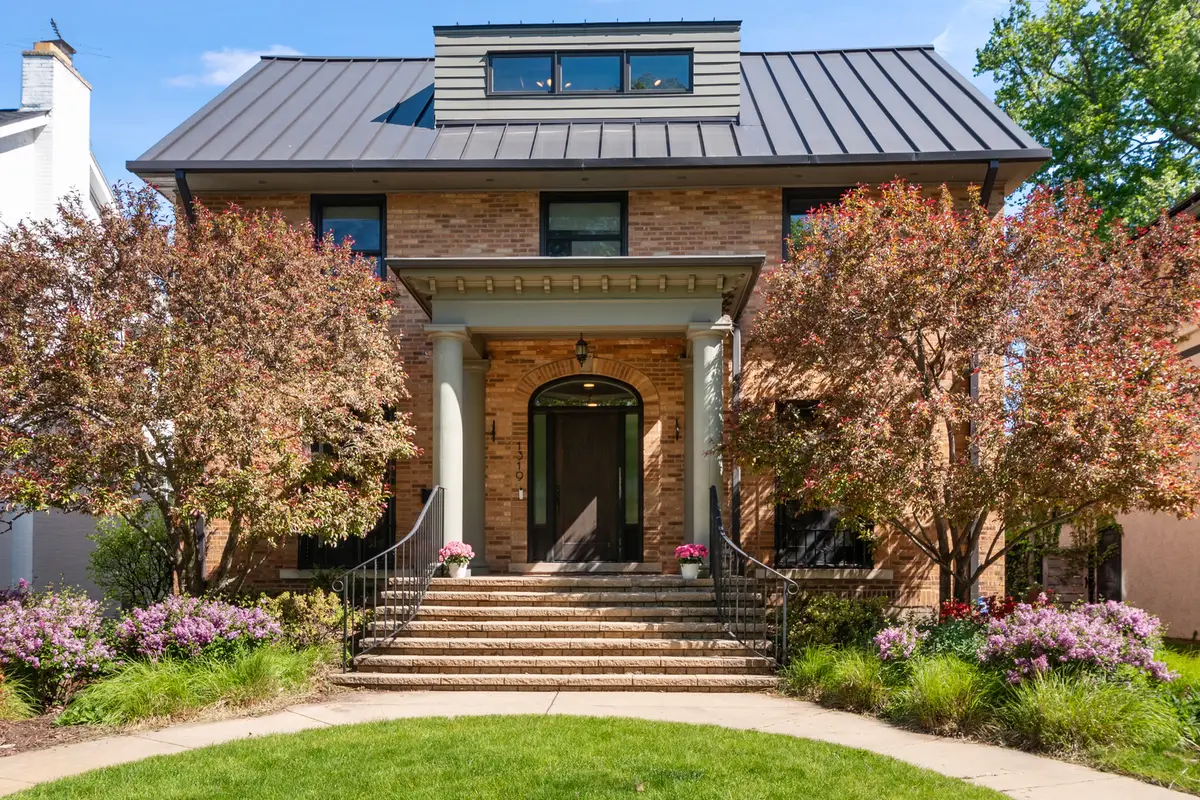 1319 Lincoln Street, Evanston, IL 60201 - #1