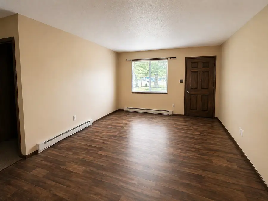 404 E Main Street, De Soto, IL 62924 - #3
