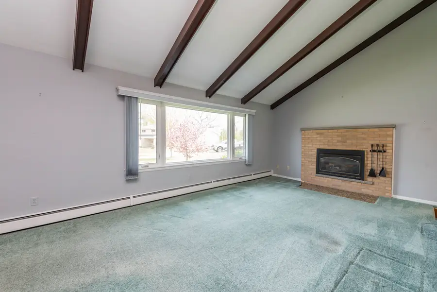 812 Geddes Court, Winthrop Harbor, IL 60096 - #3