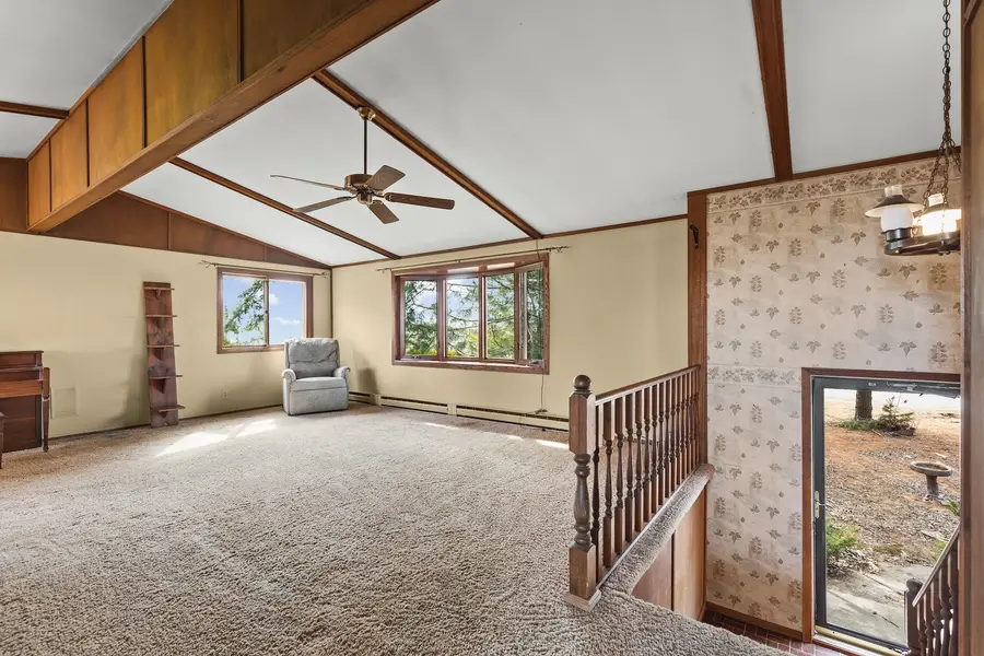 6867 N Eggert Road, Rock City, IL 61070 - #2