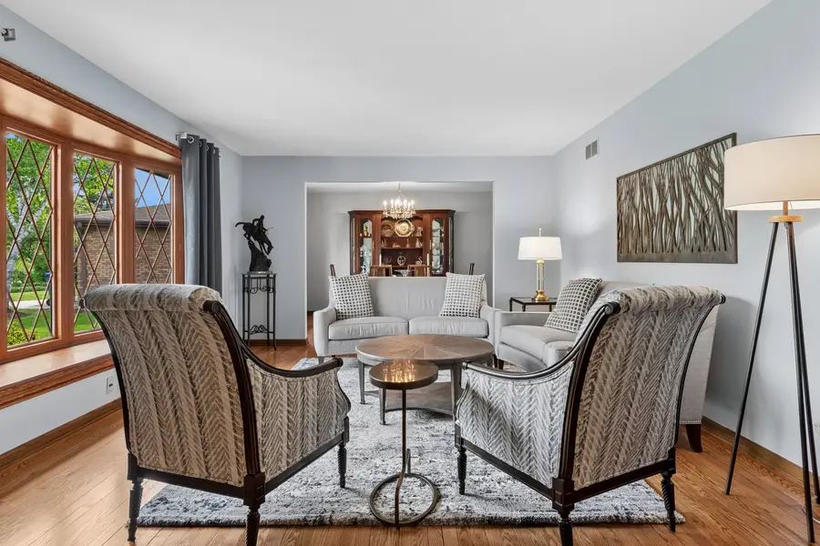 913 Andermann Lane, Darien, IL 60561 - #2
