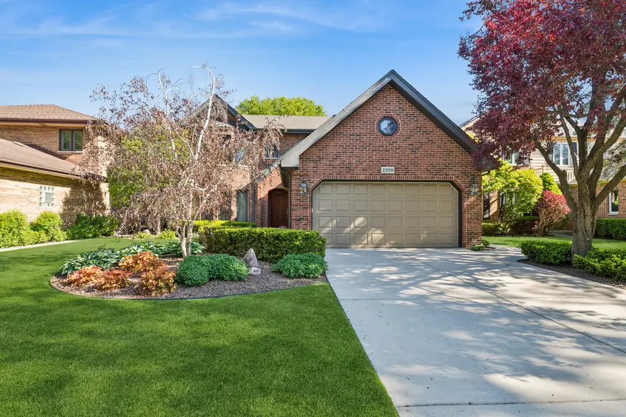 2208 Milton Avenue, Park Ridge, IL 60068 - #2