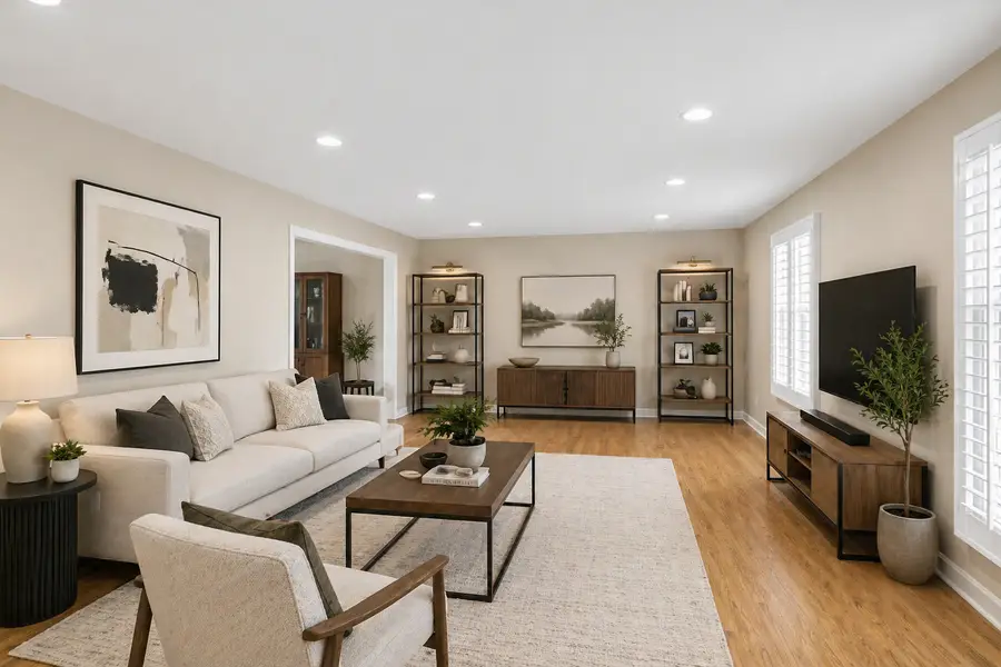 1145 Hunting Drive W, Palatine, IL 60067 - #2
