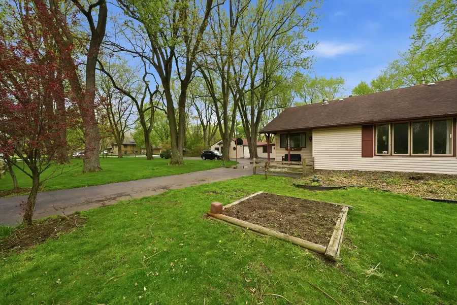 15800 Chappel Street, South Holland, IL 60473 - #3