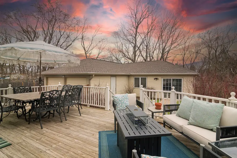 123 Raymond Avenue, Barrington, IL 60010 - #2