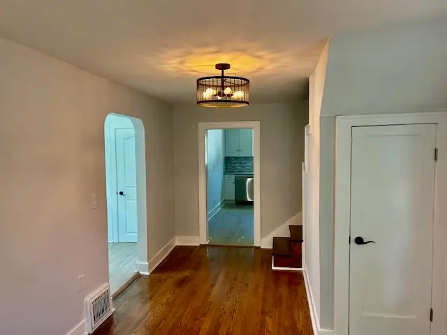 121 N Hickory Street, Manteno, IL 60950 - #3