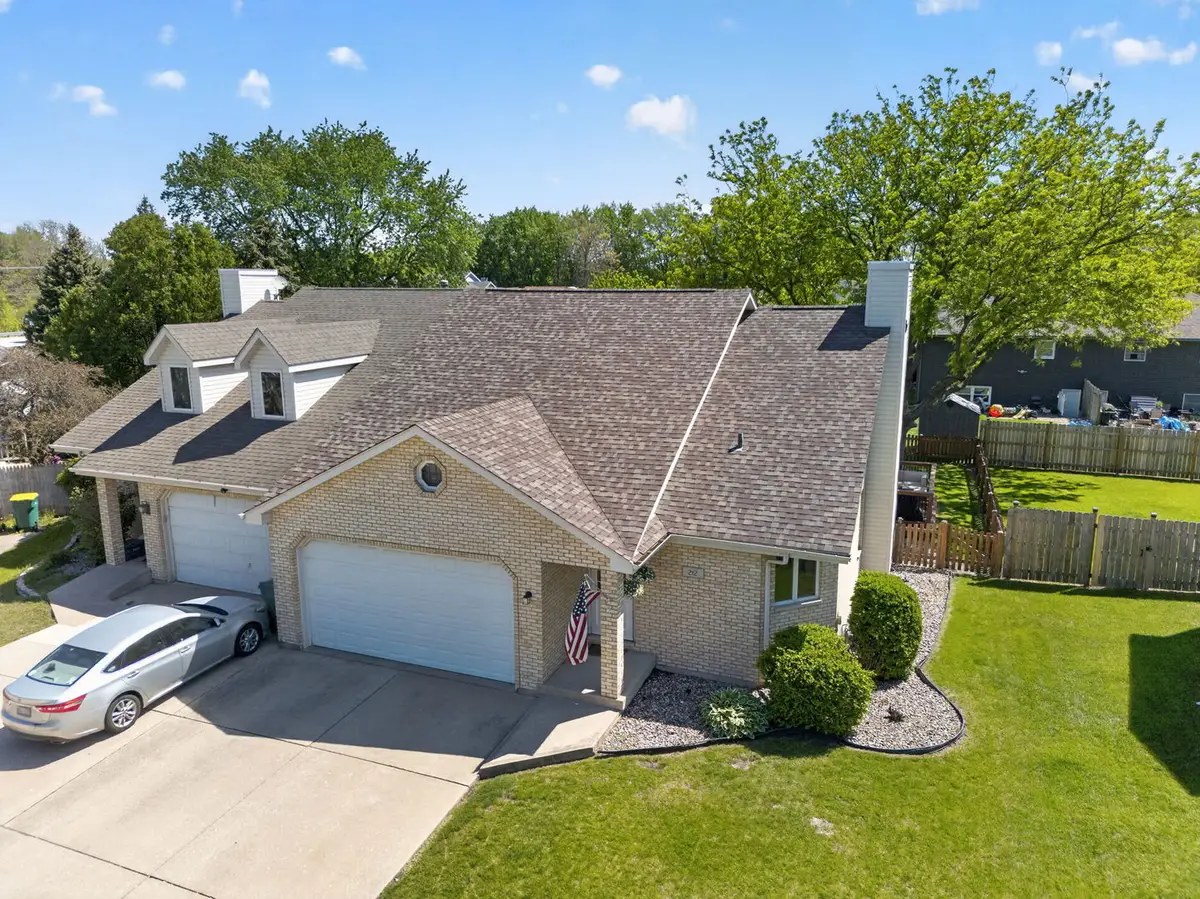 212 Huntington Court, Shorewood, IL 60404 - #1
