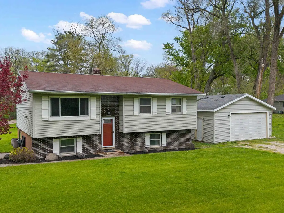 38025 N Lee Avenue, Spring Grove, IL 60081 - #1