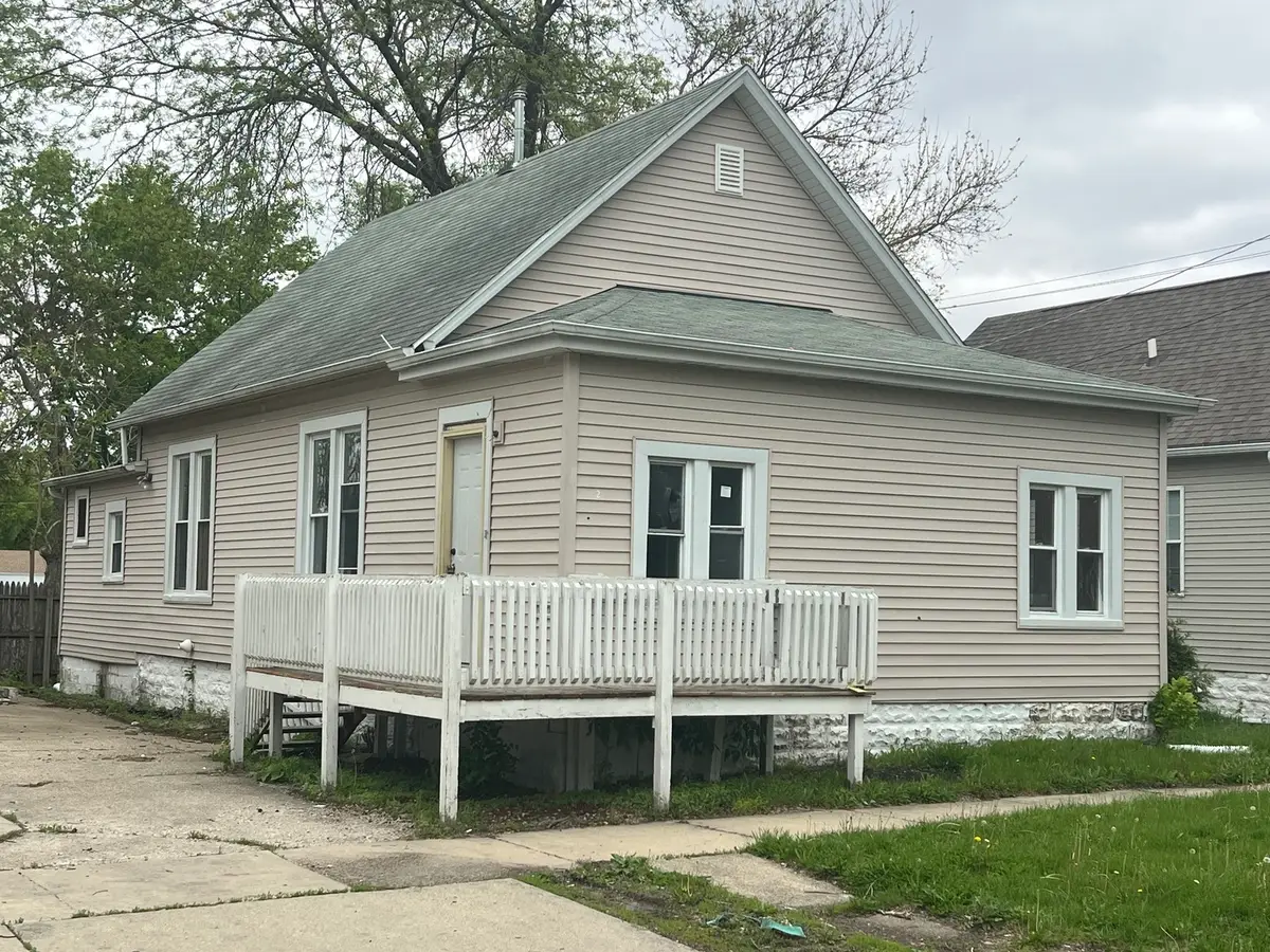 429 E Locust Street, Kankakee, IL 60901 - #1