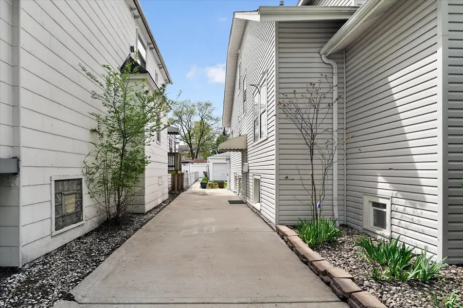 2726 S 60th Court, Cicero, IL 60804 - #3