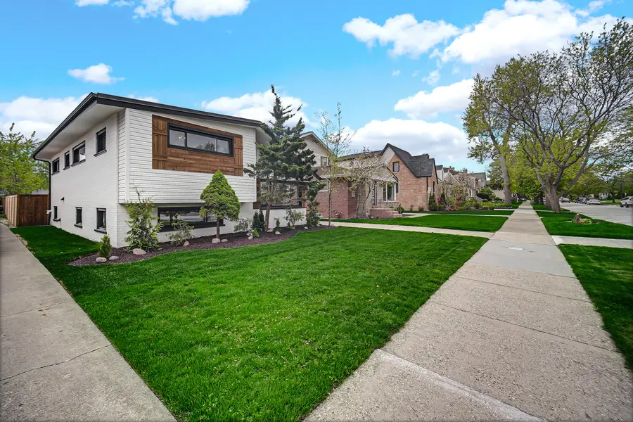 7135 N Ozark Avenue, Chicago, IL 60631 - #2