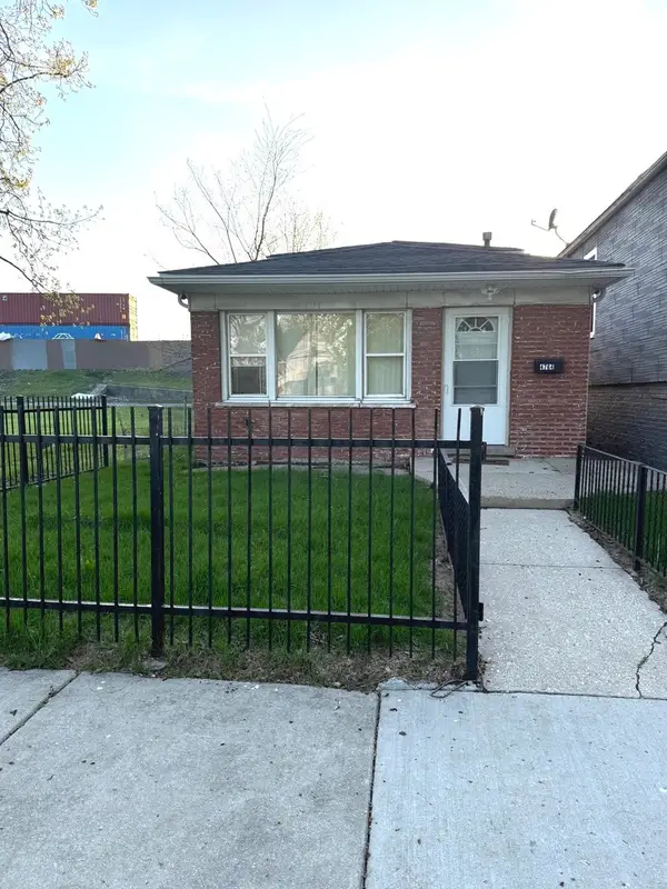 4764 S Shields Avenue, Chicago, IL 60609