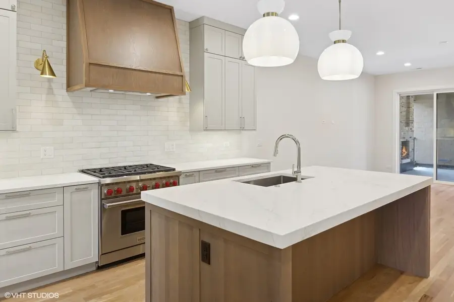 3740 N Racine Avenue #1, Chicago, IL 60613 - #3