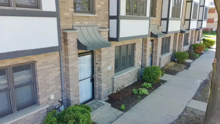 7712 Harvard Street, Forest Park, IL 60130 - #2
