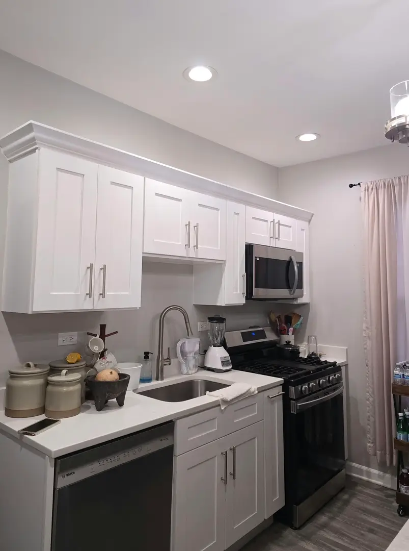 8643 Ferris Avenue, Morton Grove, IL 60053 - #3