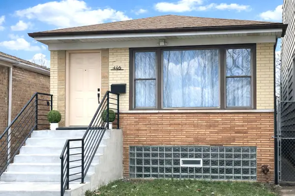 446 E 90th Street E, Chicago, IL 60619