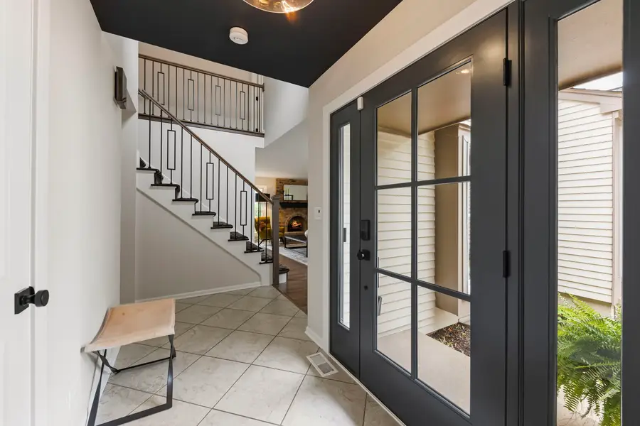 1921 Wexford Circle, Wheaton, IL 60189 - #2