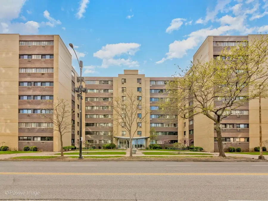6300 N Sheridan Road #204, Chicago, IL 60660 - #2