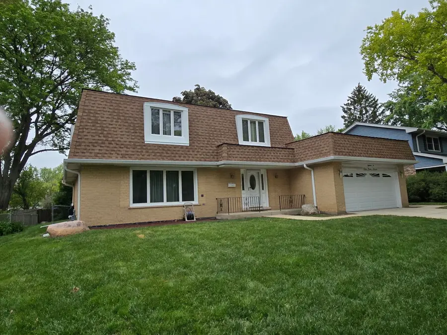 18W193 Holly Avenue, Darien, IL 60561 - #3