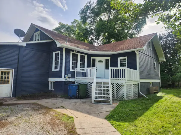 306 W Webster Street, Benton, IL 62812
