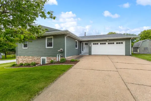 11621 25th Street W, Milan, IL 61264