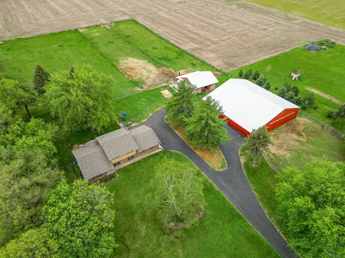 10160 Cemetery Road, Pecatonica, IL 61063 - #1