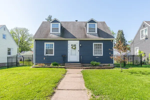 2223 W Rusholme Street, Davenport, IA 52804