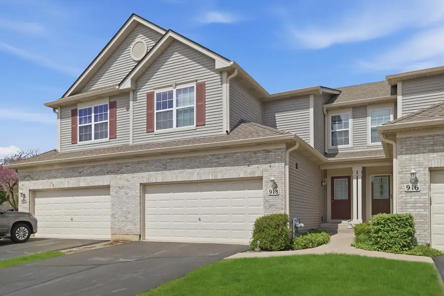 918 Oak Ridge Boulevard, Elgin, IL 60120 - #2