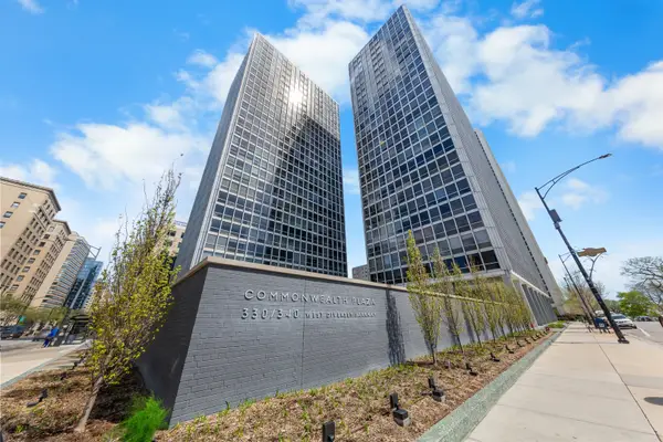 340 W Diversey Parkway #715, Chicago, IL 60657