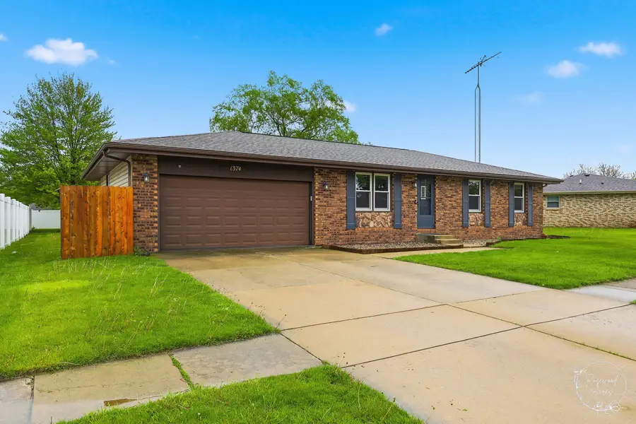 1374 Potomac Place, Bourbonnais, IL 60914 - #3