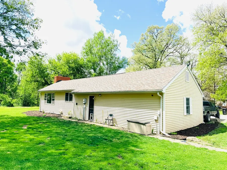 16944 E 3130 North Road, Rossville, IL 60963 - #3