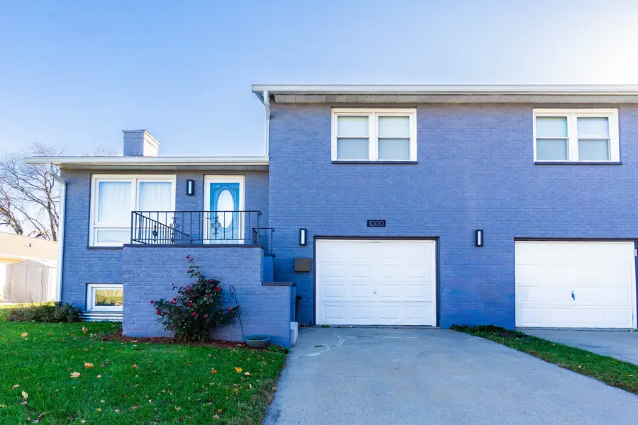 1000-1008 Carrie Avenue, Rochelle, IL 61068 - #2