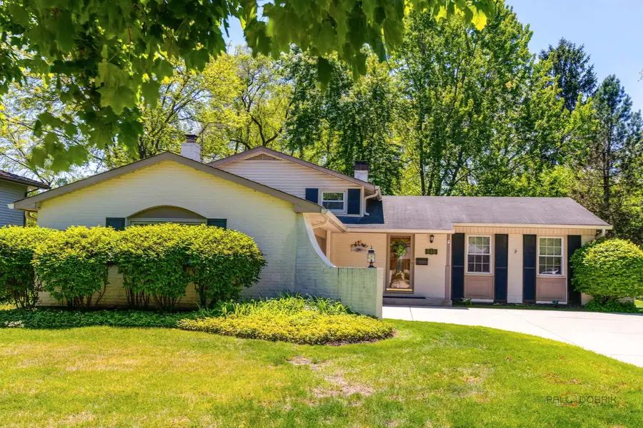 615 E Golf Road, Libertyville, IL 60048 - #3