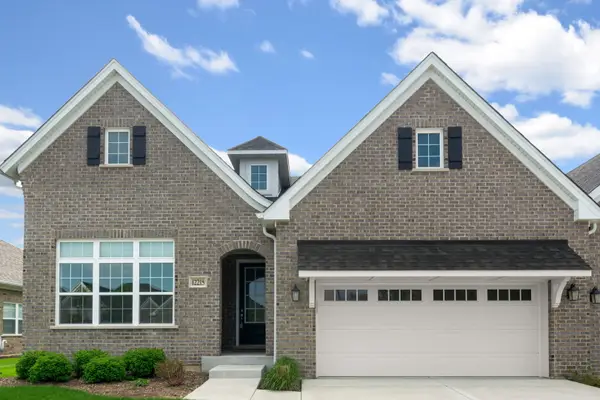12215 Copper Ridge Drive #13, Lemont, IL 60439