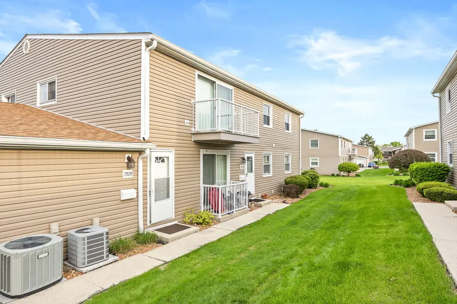 7929 163rd Court #7929, Tinley Park, IL 60477 - #3