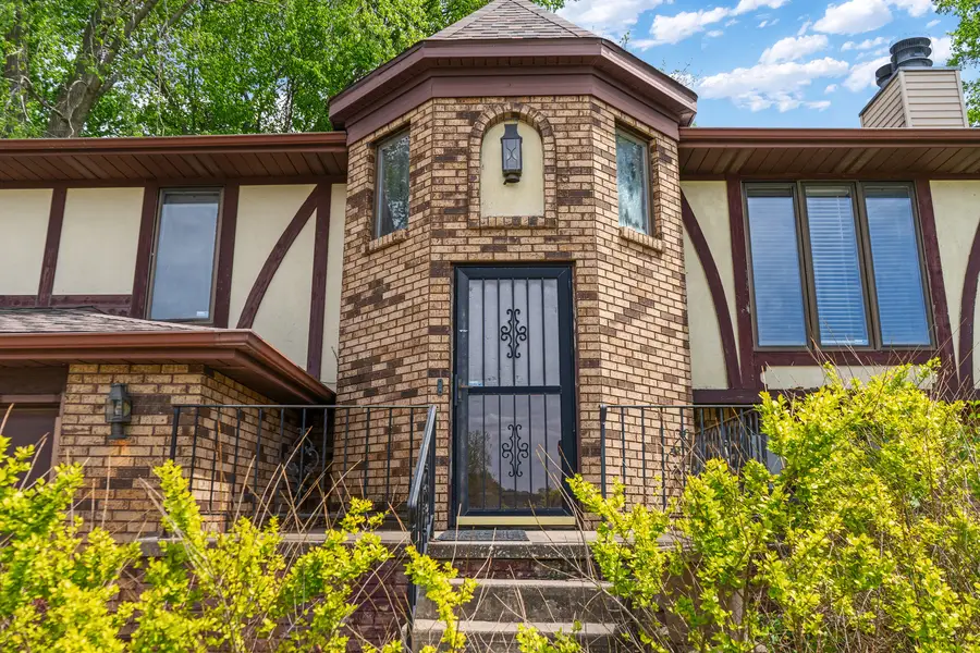 4803 Taylor Street, Davenport, IA 52806 - #2