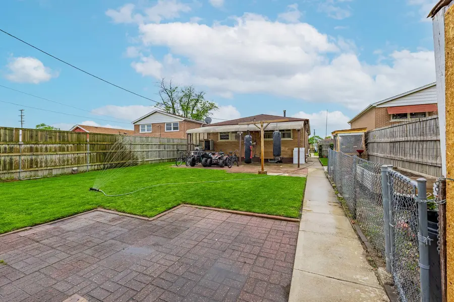 12737 S Manistee Avenue, Chicago, IL 60633 - #3