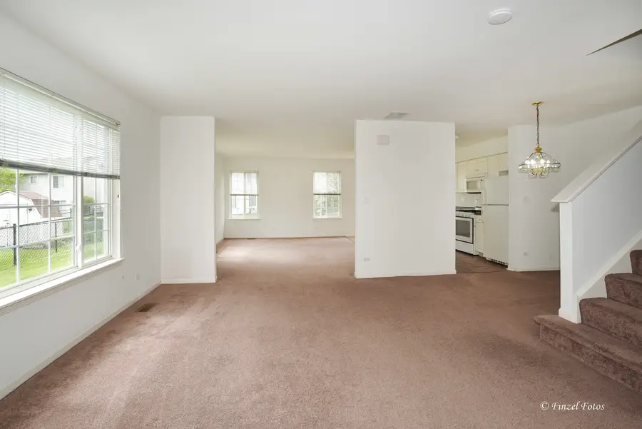 4 Crimson Court, Lake In The Hills, IL 60156 - #2