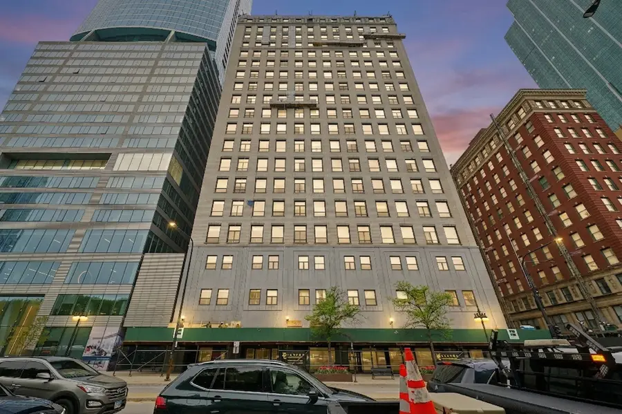 910 S Michigan Avenue #1812, Chicago, IL 60605 - #2